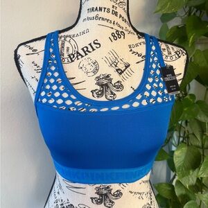 NWT Victoria’s Secret PONK Ultimate Sports Bra XS